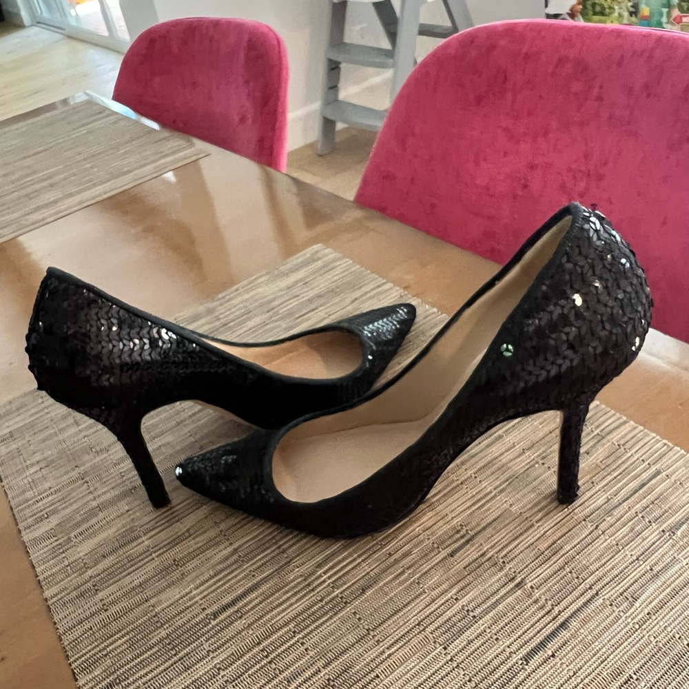Manolo Blahnik Black Stiletto Heels